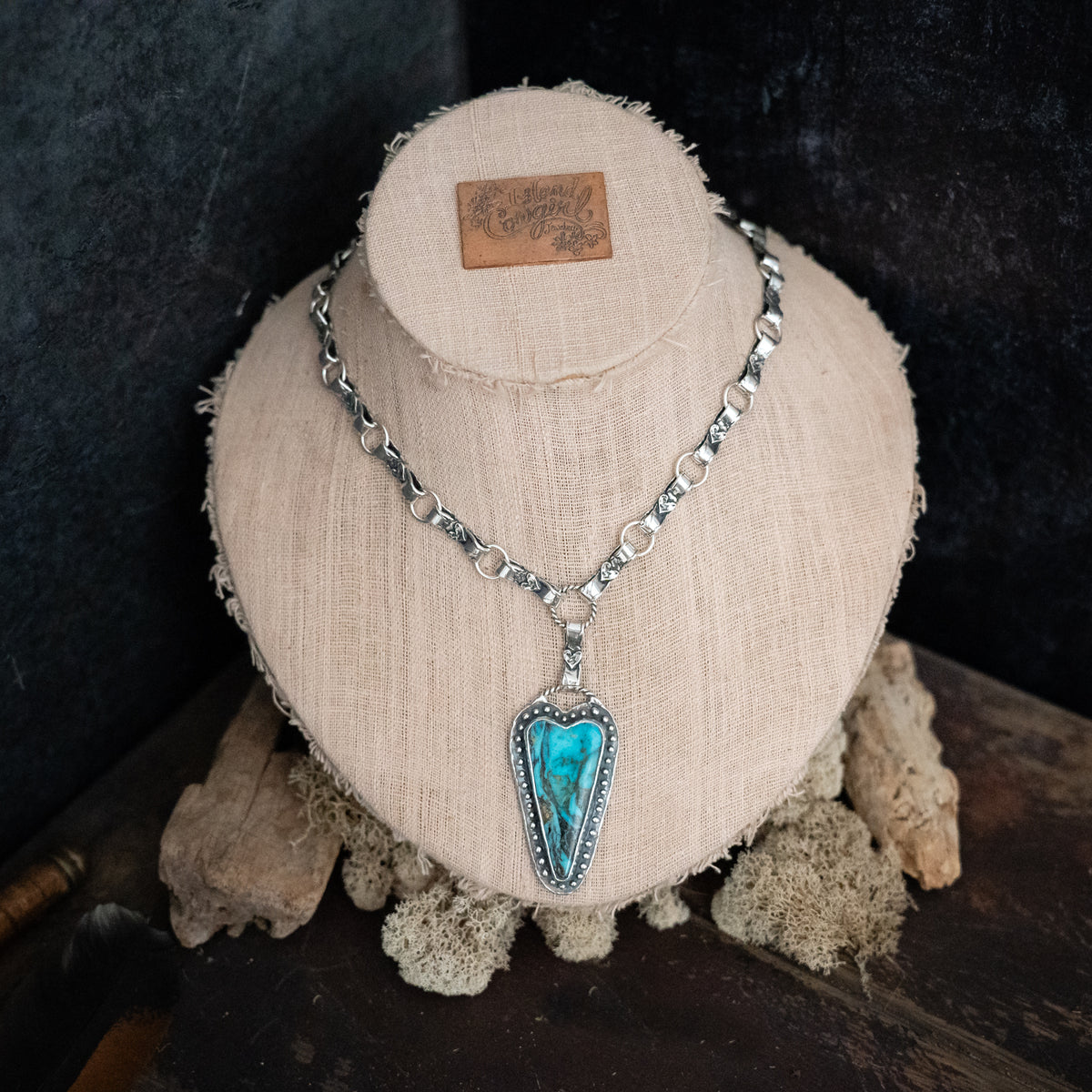 Live With a Brave Heart Ceremonial Kingman Turquoise Necklace