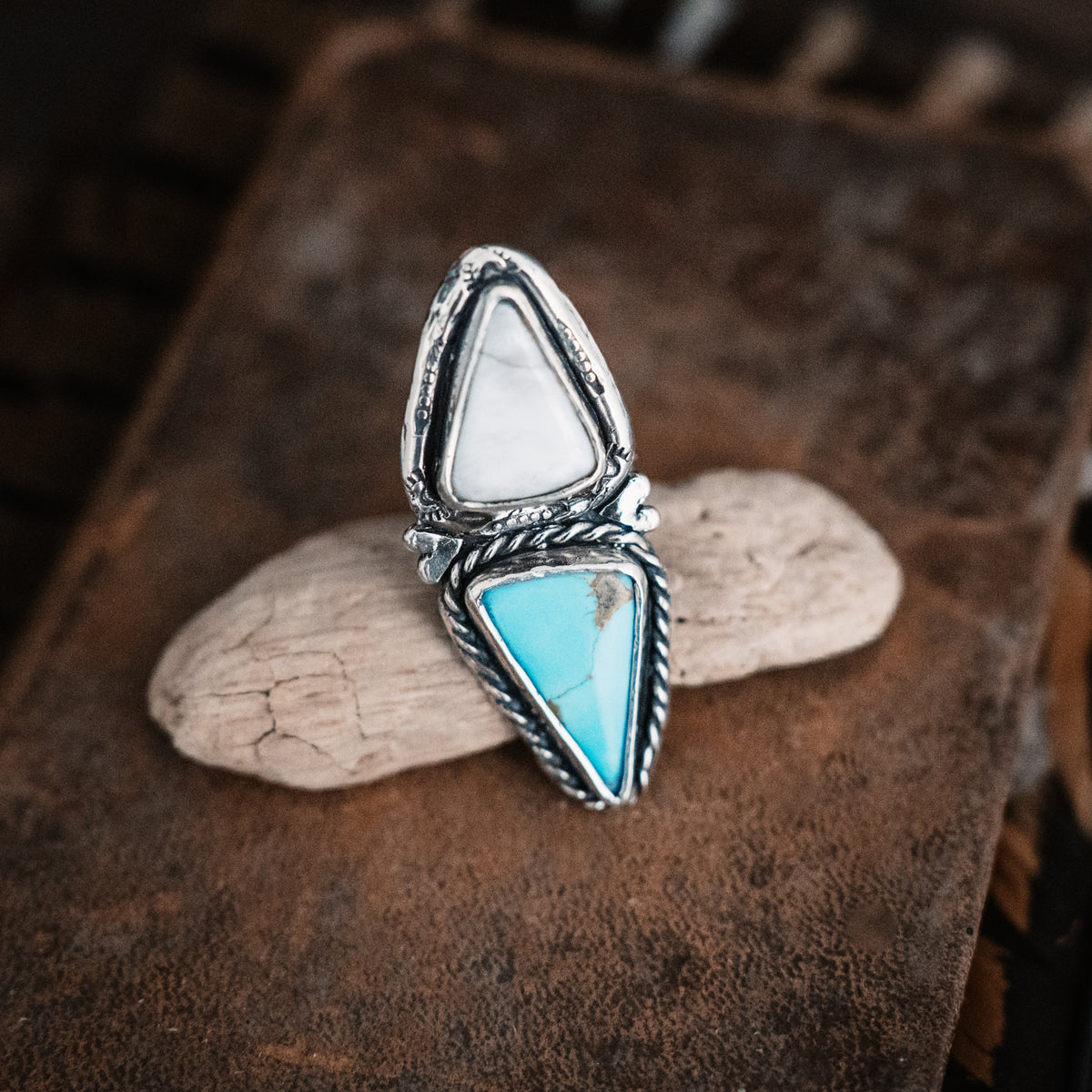 Where the rivers meet the sky Turquoise Ring - Size 8.5